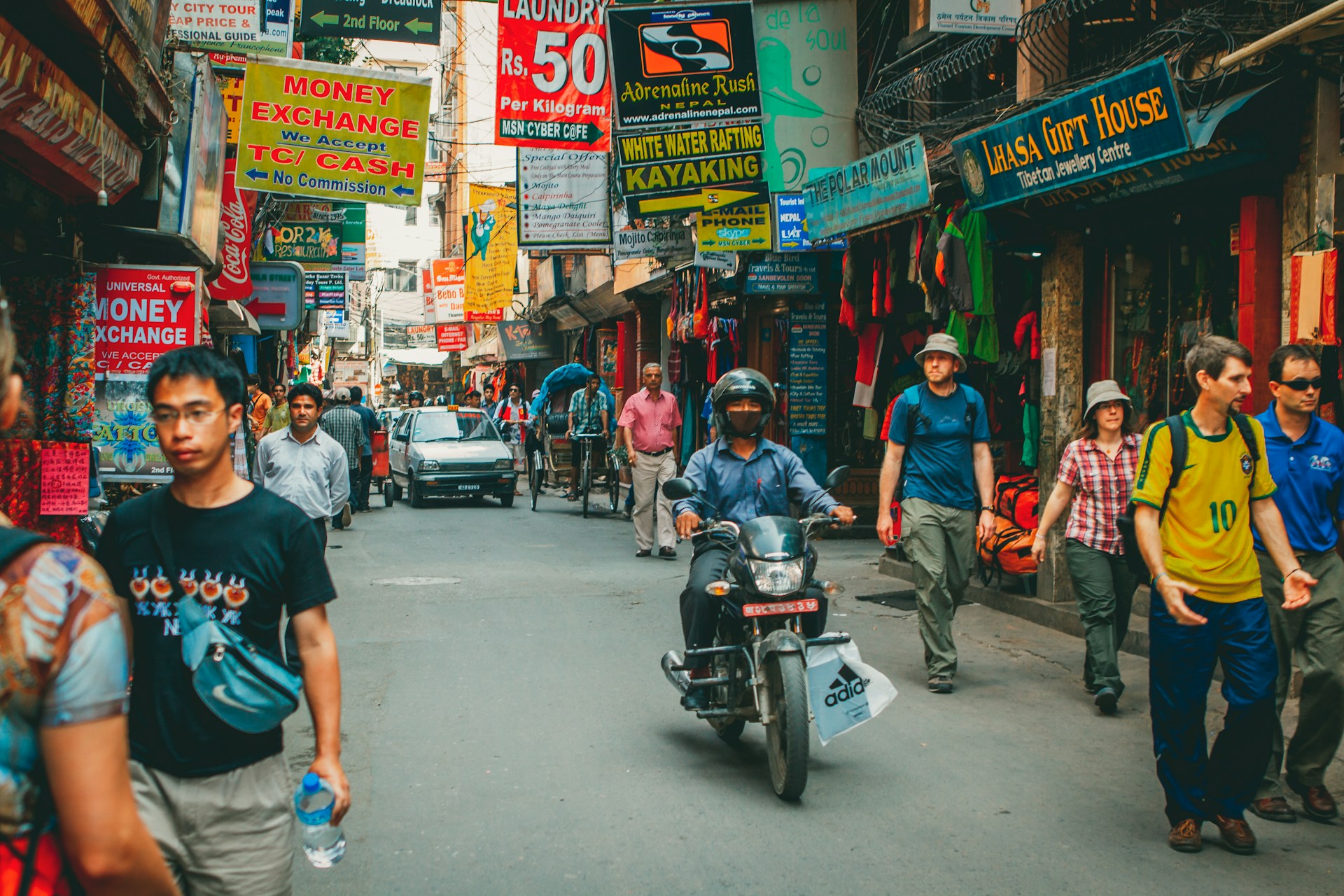 Explore Thamel, the heart of the Kathmandu with top 6 experiences